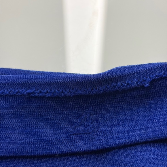 LULULEMON SWIFTY TECH SHIRT! Women's Blue Short Sleeve Top - Picture 7 of 7